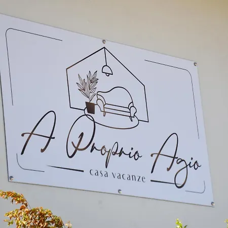 度假居 Casa Vacanze A Proprio Agio 2 *